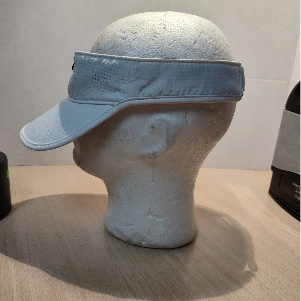 Nike golf visor
